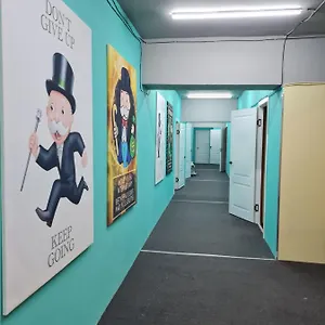  Хостел 727